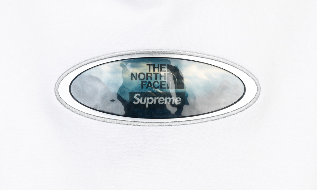 TNF Lenticular Mountain Hoodie "FW21" SU11051