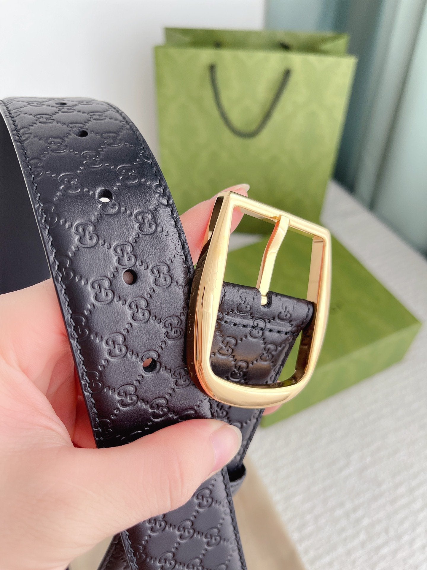 GC BELT GOLD BUCKLE EMBOSSED LEATHER 4.0CM