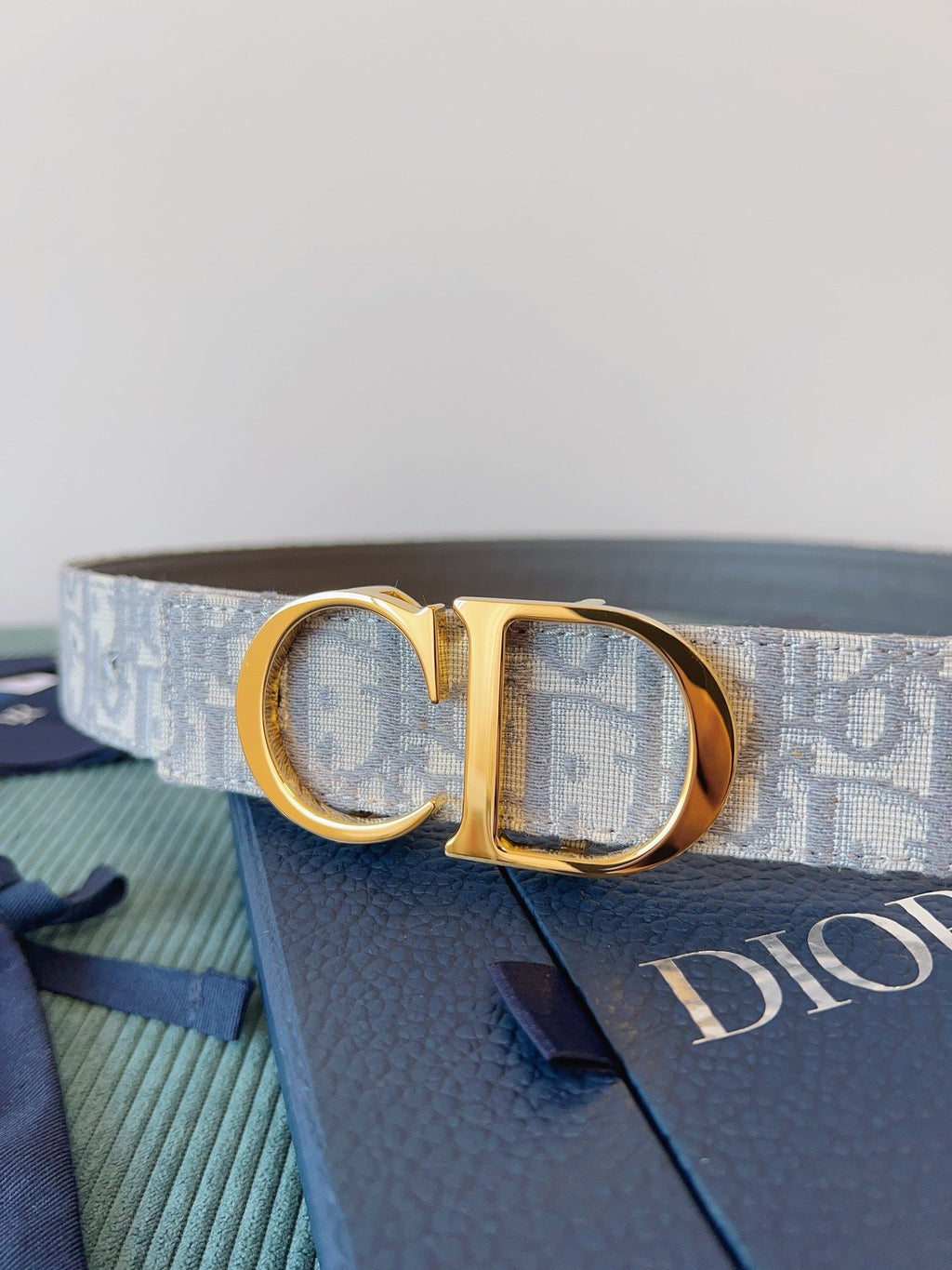 CD Belt 35mm Milkshake White Canvas Gray Calfskin Gold Buckle