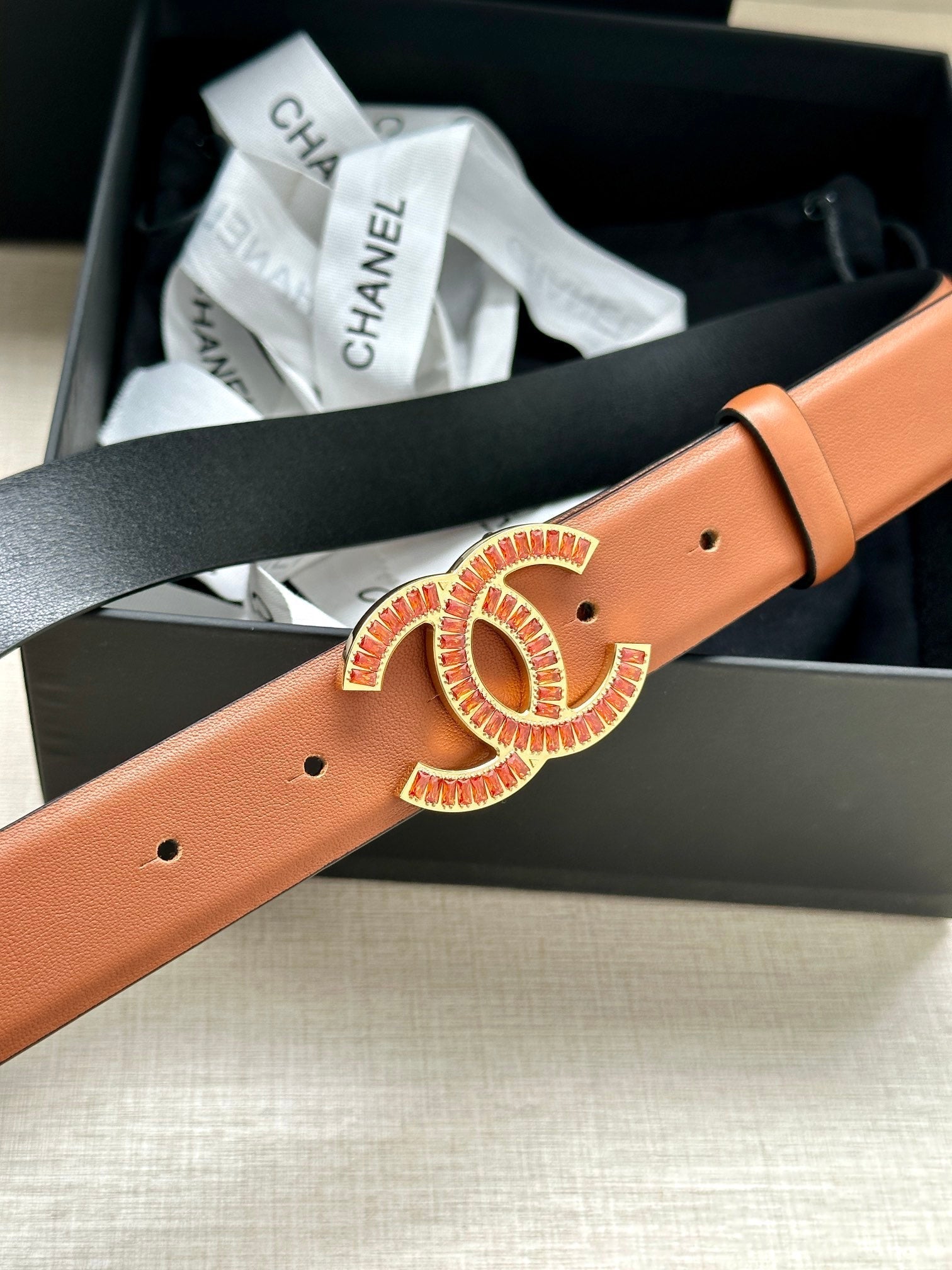 CC Women's Belt 3.0CM Brown Black Cowhide Red Buckle 616969