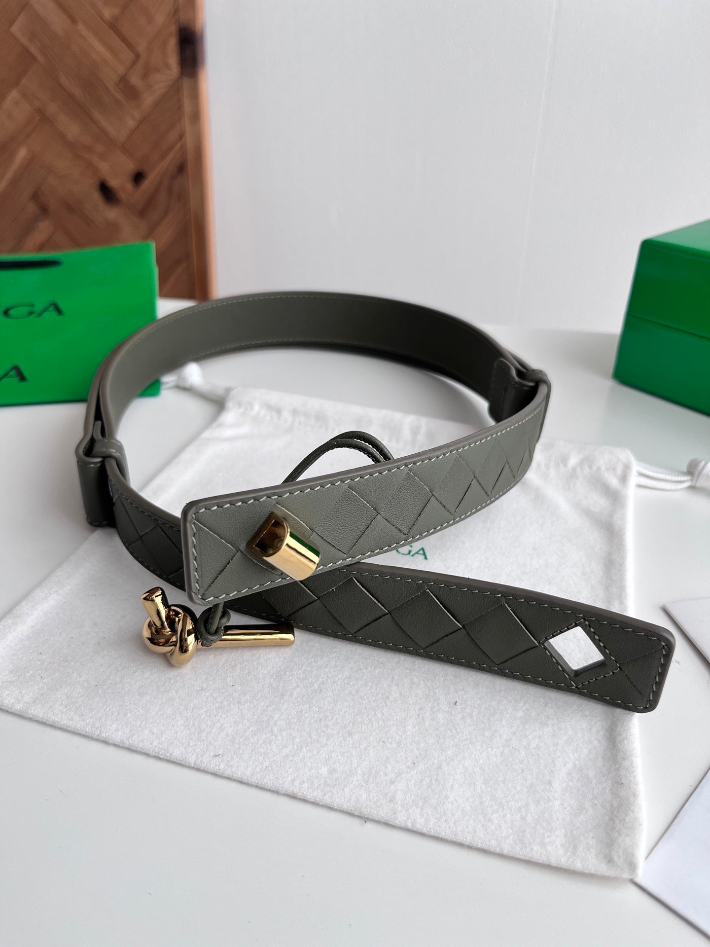 BV 26S Intreccio Andiamo Knot Buckle Belt 3cm Green Calfskin 204862