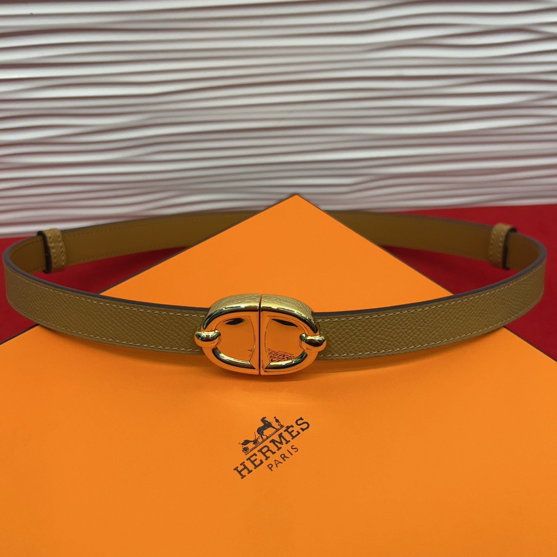 HM Chaîne d'Ancre Belt 18MM Brown Epsom Calfskin GHW 212439