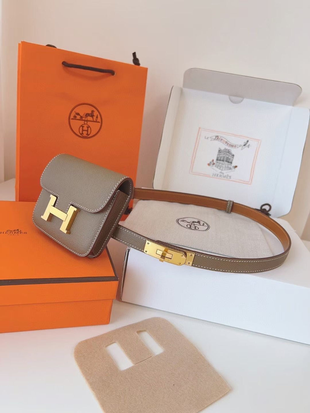 hm kelly belt 18mm with constance slim grey epsom gold hardware