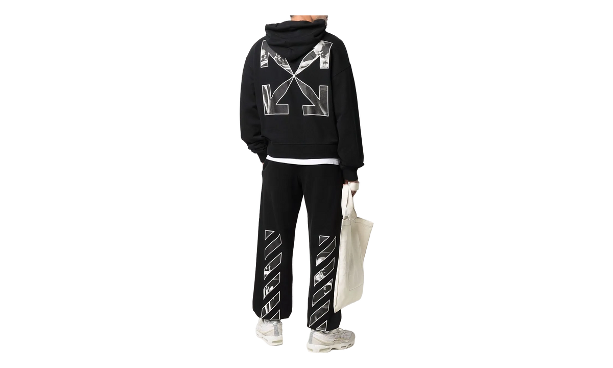 Caravag Arrow Over Hoodie "Black" OMBB037C99FLE0031001