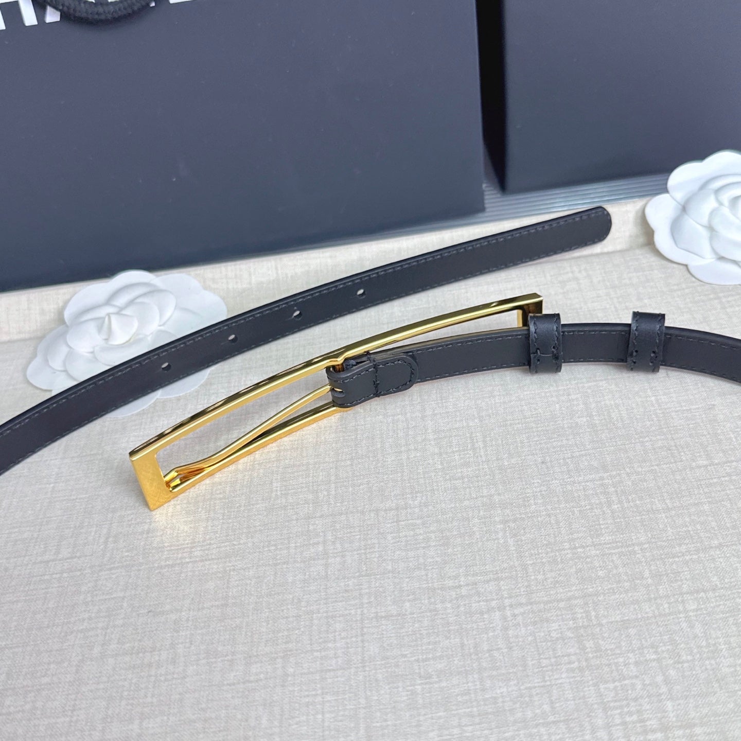 CC Métiers d’art 2026 1.5cm Black Belt Leather 211433