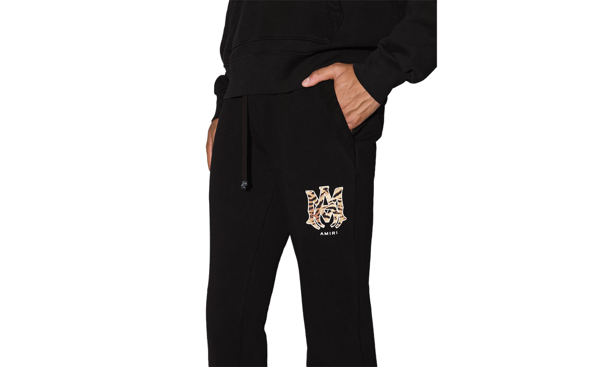 MA LUNAR NEW YEAR SWEATPANT "Black" PS22MJG025