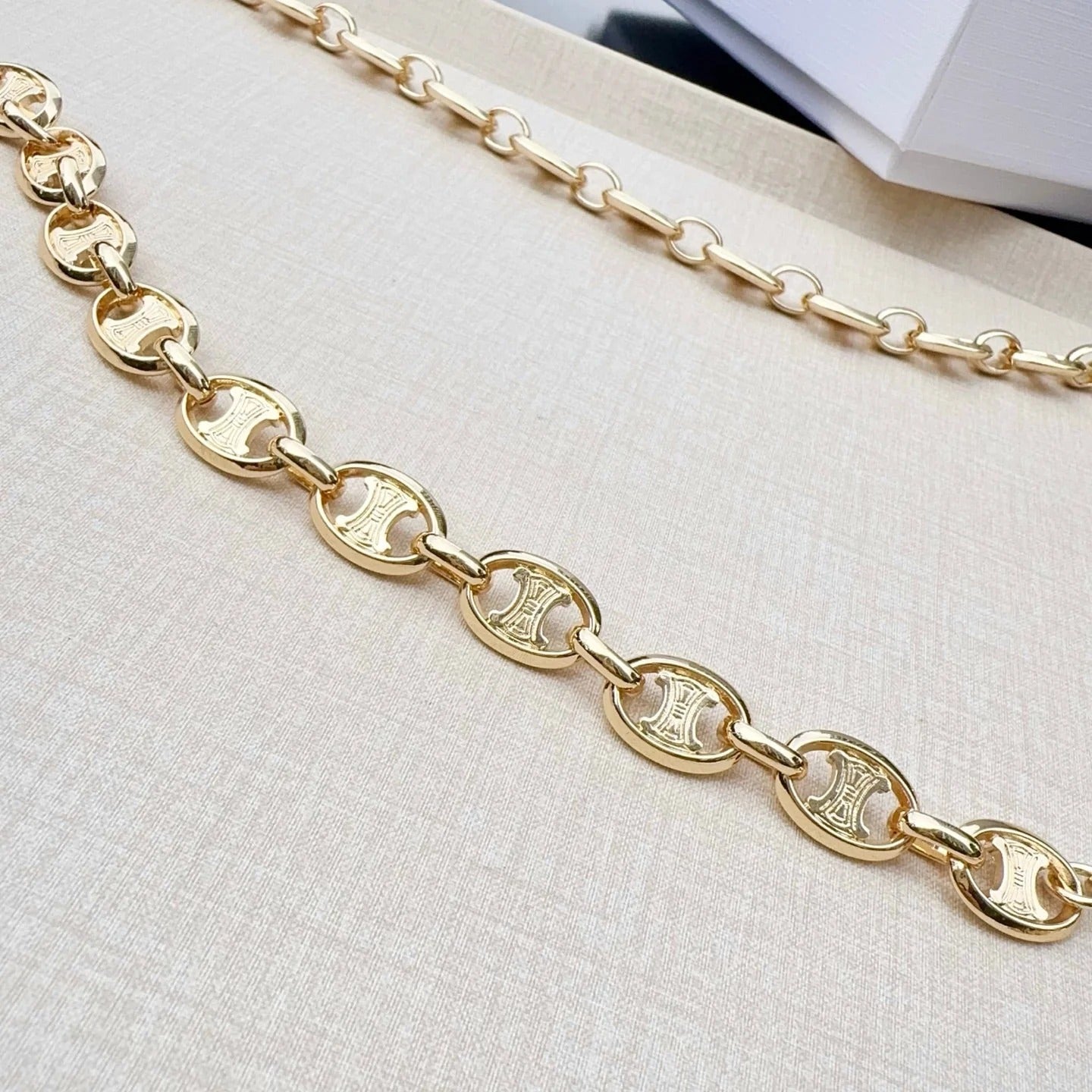 CL 2026 Gold Metallic Belt
