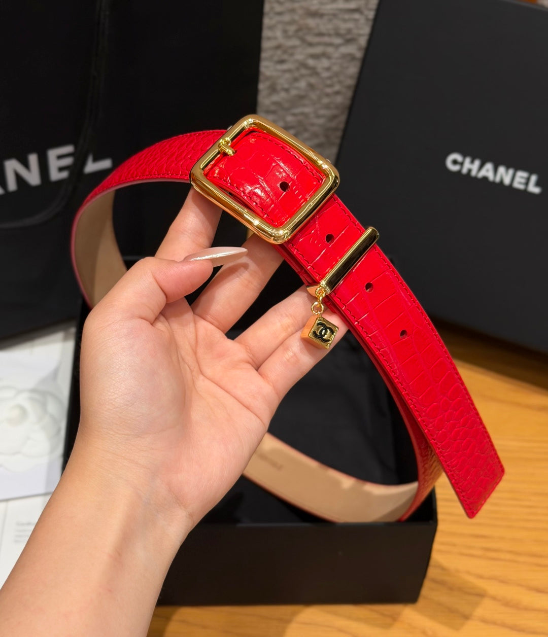 CC 3.0cm 2026 Métiers d'art Belt Red Crocodile Embossed Calfskin 209292