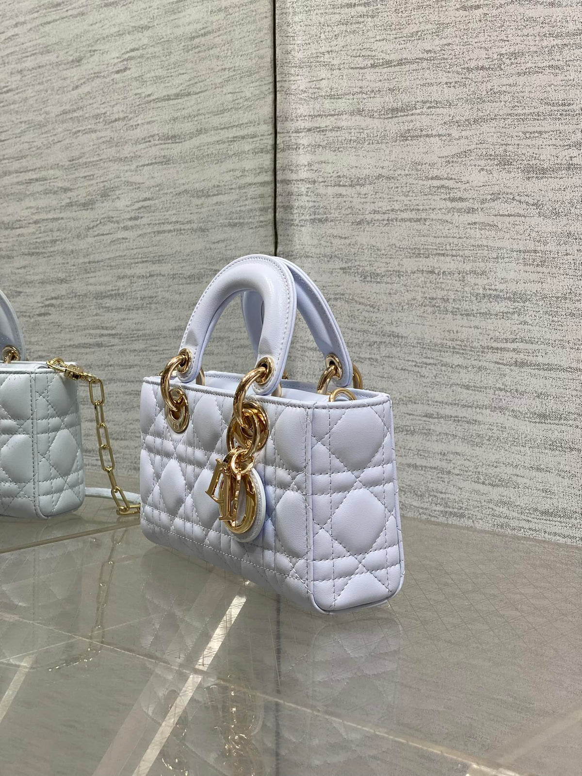 DIOR 25S SMALL LADY D‑JOY BAG 19 IN LIGHT BLUE CANNAGE CALFSKIN GOLD HARDWARE