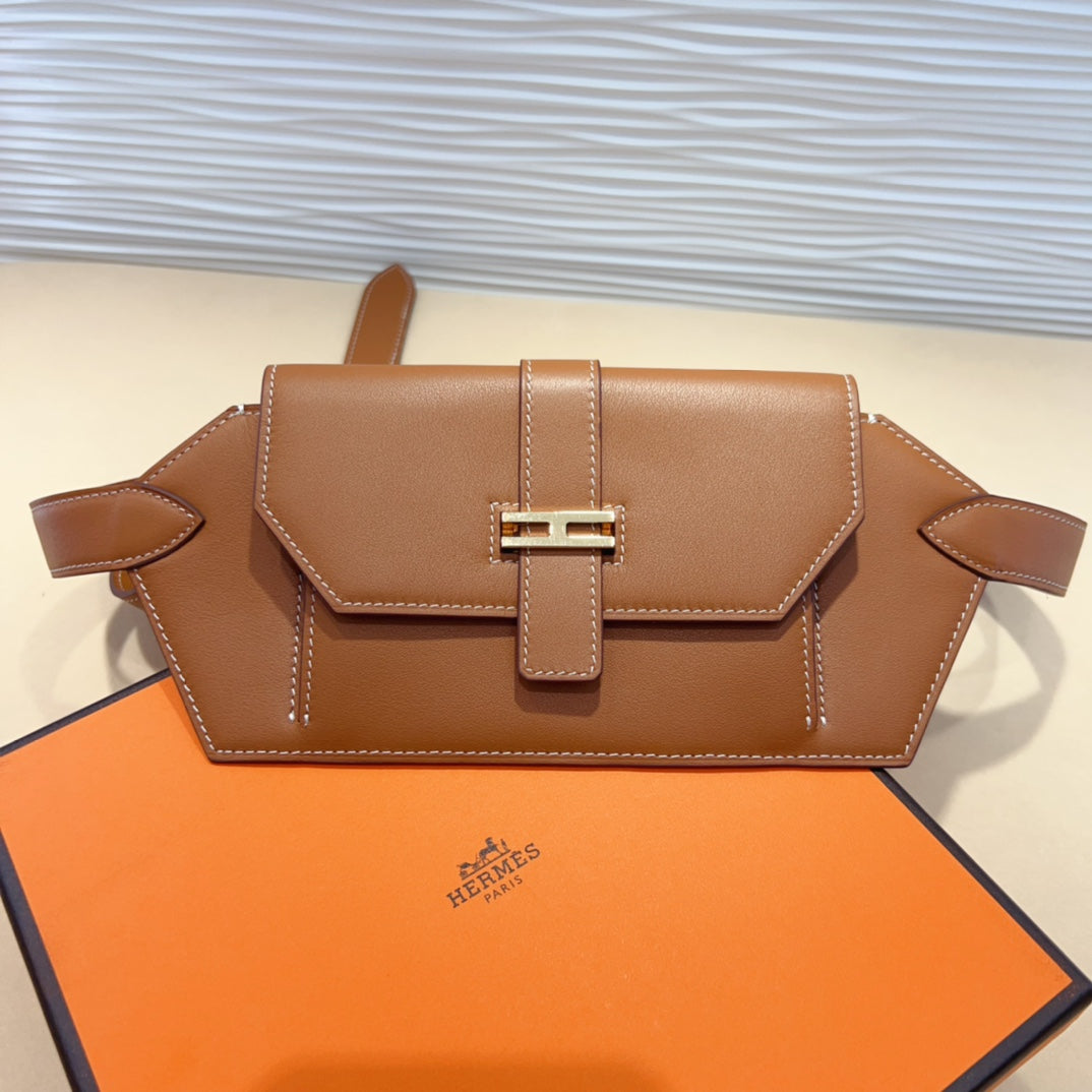 elan pocket 30 belt brown bag