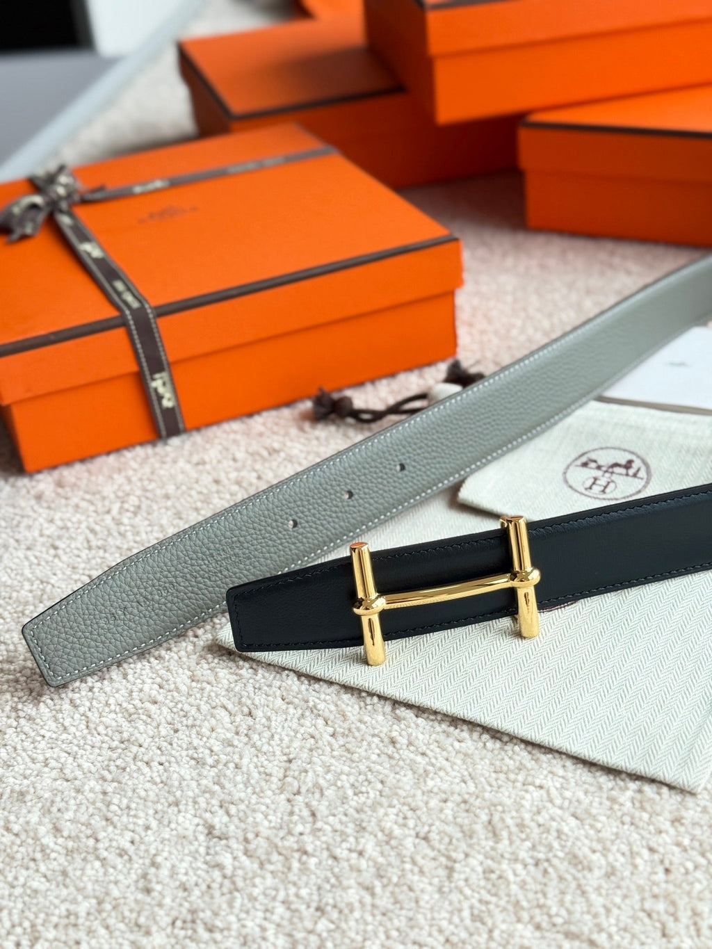 HM Gold H d'Ancre Belt Meyer Gray Leather 187774