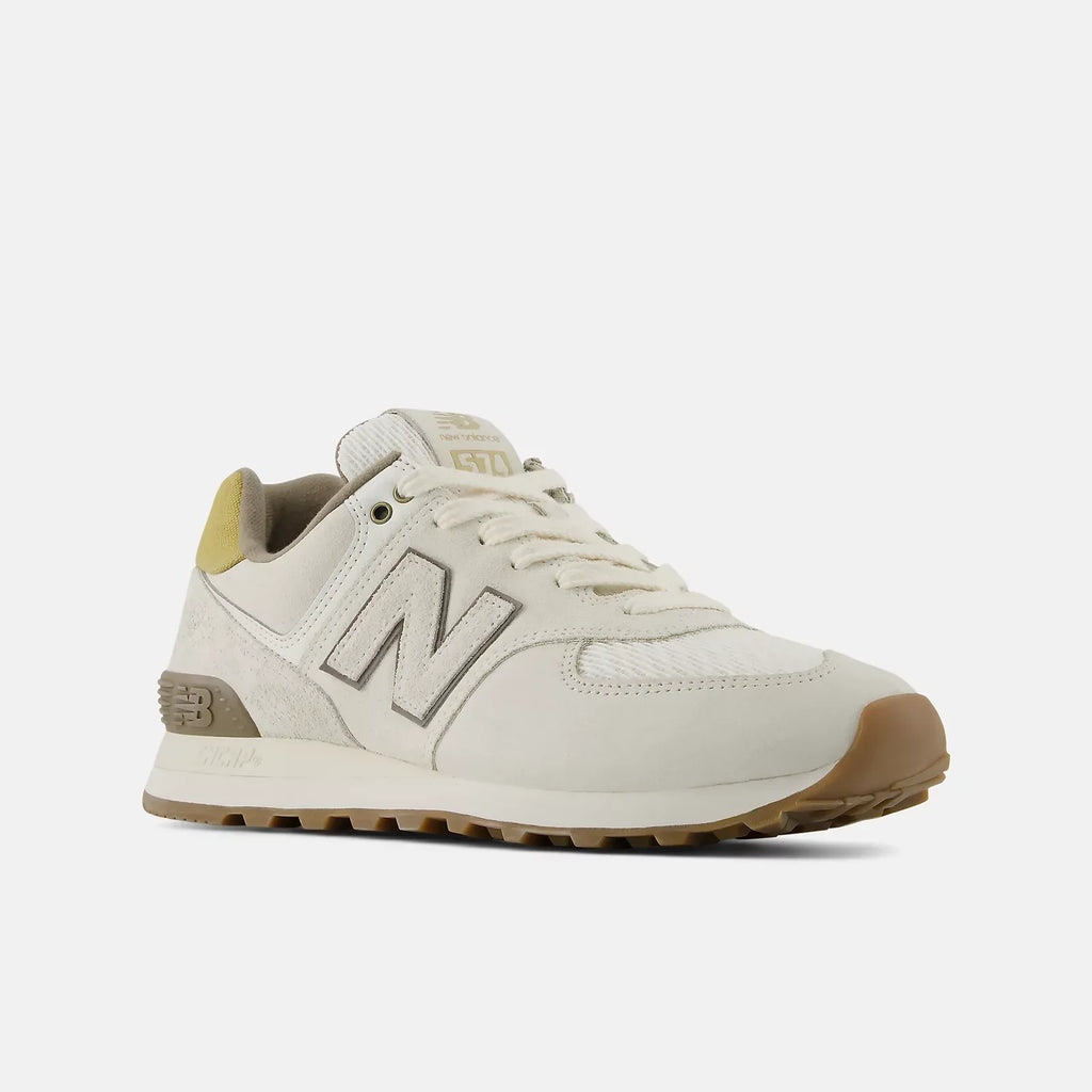 Men's New Balance 574 - The Iconic Everyday Sneaker