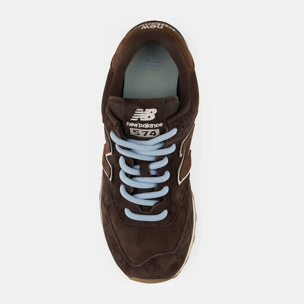 Women's New Balance 574 - Iconic Versatile Sneaker for Everyday Wear
