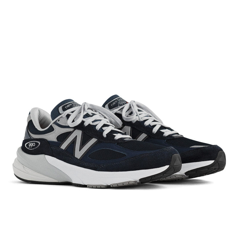 Women's New Balance 990v6 | American-Made Performance Running Shoe with FuelCell Cushioning